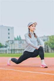 KD：乔丹等传奇为我们树立了标准，我只是努力达到那个标准